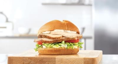 Arby's Classic Roast Chicken Sandwich Nutrition Facts